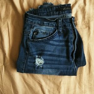 Jeans by KanCan . Women's or Junior's Midrise.